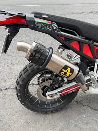 Aprilia Tuareg 660 - Moto