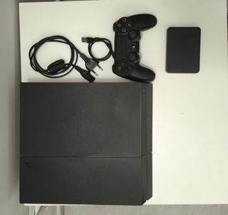 PS4 (PlayStation 4) 500gb + mando + disco duro