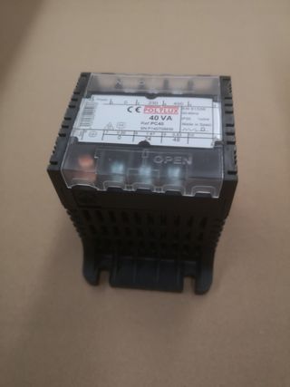 Transformador Polylu 40VA 230-400V