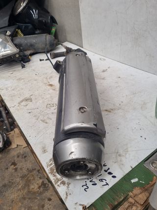 Escape YAMAHA X-MAX 125cc (06-09)