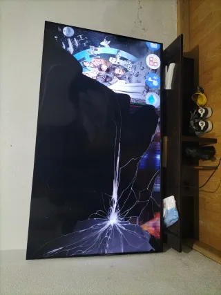 Televisión negra  TCL