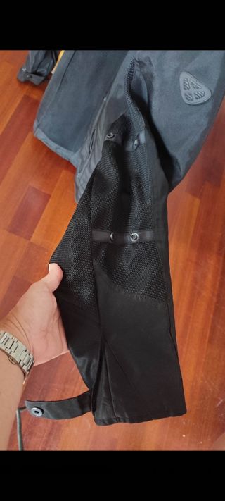 Chaqueta moto Ixon negra
