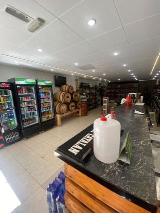 Local comercial en venta en Can Vidalet en Esplugues de Llobregat