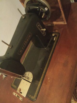 Máquina coser Wertheim Antigua