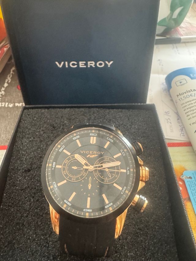 Reloj Viceroy F1 negro y dorado Hombre