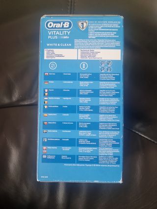 Oral-B Vitality Plus - Cepillo eléctrico 