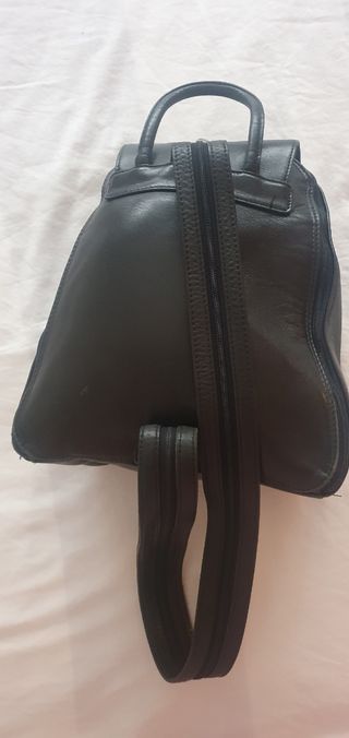 Mochila Carla Sade - Negra