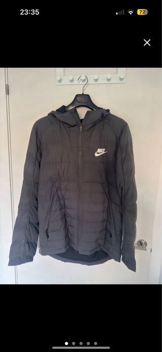 Chaqueta Nike gris - con capucha