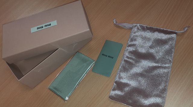 Set accessori originale Miu Miu – Scatola, astucci