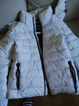 Cazadora Superdry blanca
