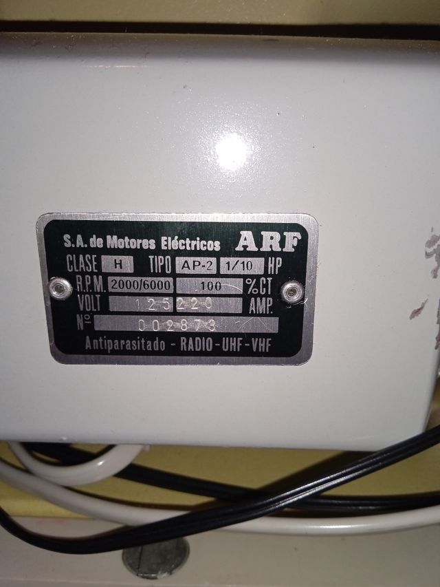 Máquina de coser Singer