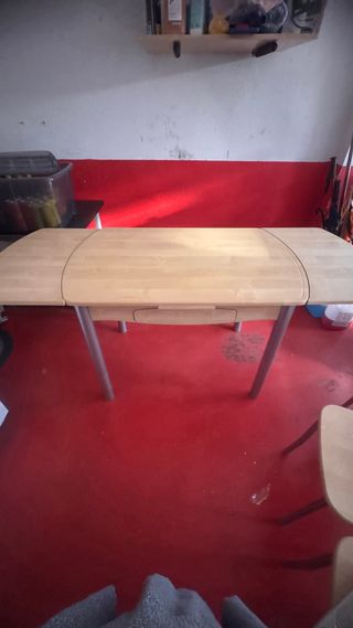 Mesa extensible +3 sillas cocina beig 