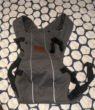 Mochila porteo bebé Jané gris