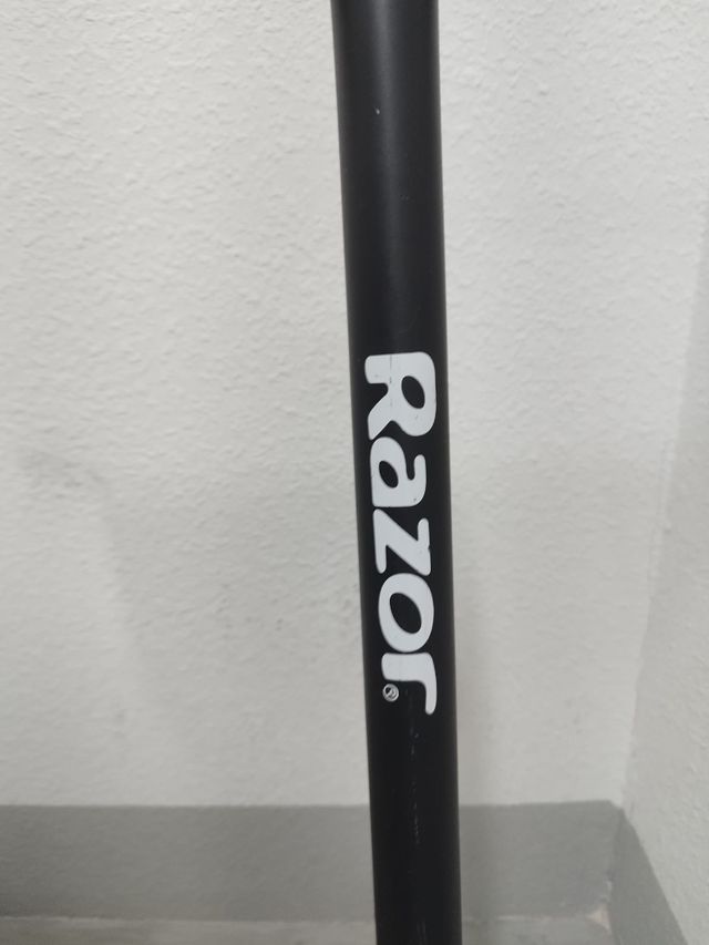 Patinete Razor trucos para niños