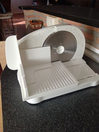 Cortadora embutidos Jata