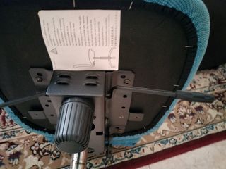 Sillón escritorio azul tela