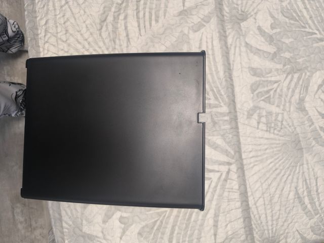 Destructor papel,tarjetas, CD Amazon Basics