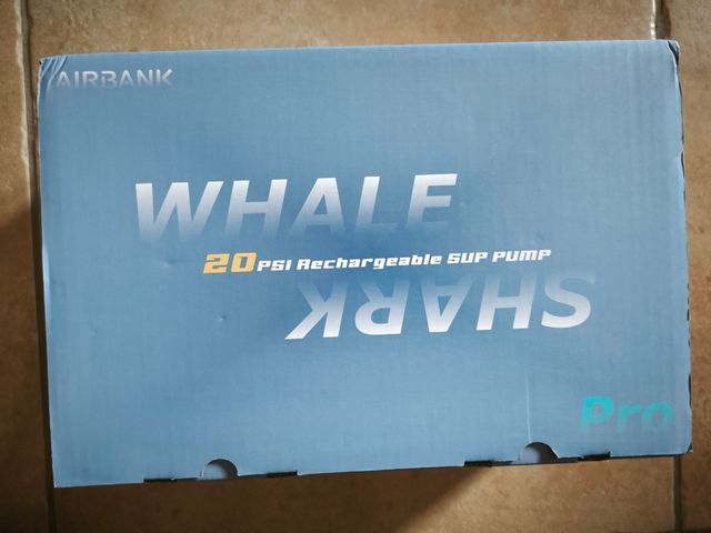 Airbank WhaleShark Pro - Pompa compatta a batteria