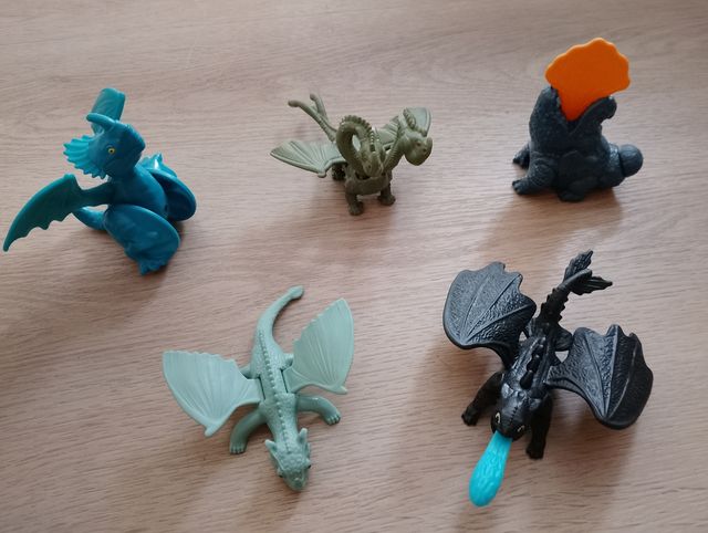 Figuras como entrenar a tu dragón- Burger King