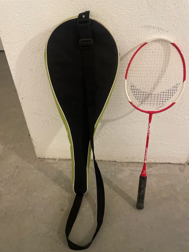 Raqueta y funda bádminton Artengo