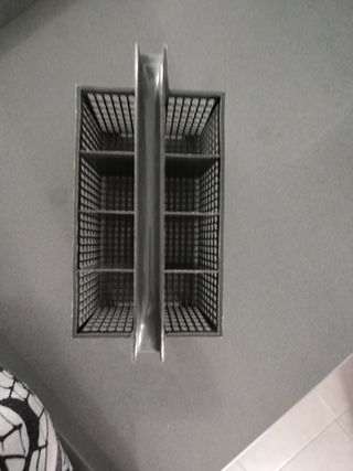 Cubertero lavavajillas gris oscuro