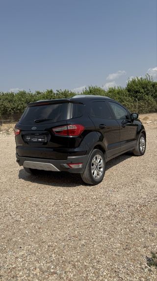 Ford EcoSport 1.5 TDCi Titanium