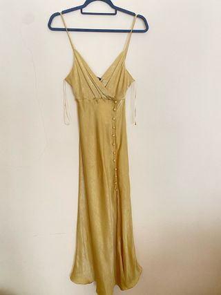 Vestido Zara amarillo satinado