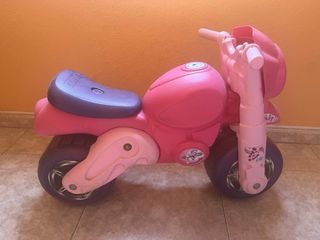 Correpasillos moto niña Feber