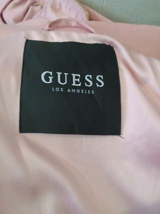 Chaqueta Guess rosa talla S