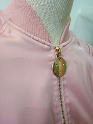 Chaqueta Guess rosa talla S