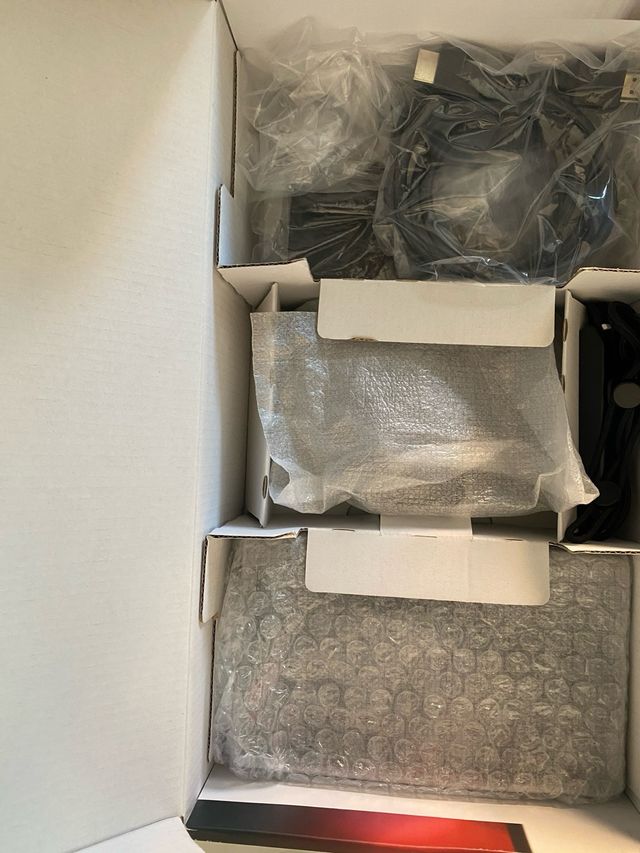 Nintendo Switch - Azul & Rojo