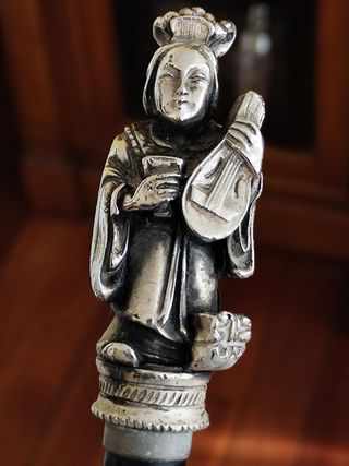 Bastón empuñadura mujer oriental