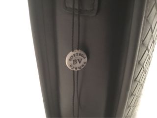 Maletín. Bottega Veneta. Piel Negra. Nuevo.