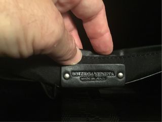 Maletín. Bottega Veneta. Piel Negra. Nuevo.