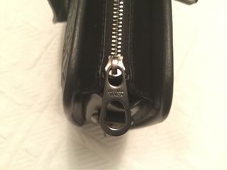 Maletín. Bottega Veneta. Piel Negra. Nuevo.