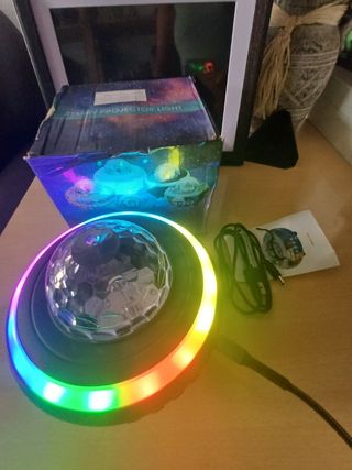 Altavoz Proyector de Estrellas multicolor