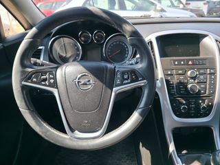 Opel Astra 2015