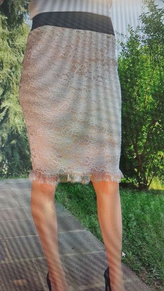 Gonna pizzo beige Rinascimento