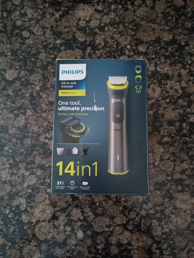 Recortadora Philips 7000 Serie - 14 en 1