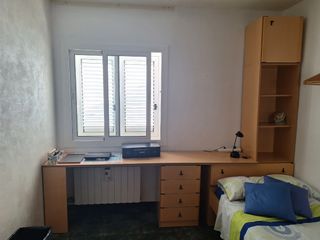 Urge venta . Muebles dormitorio juvenil