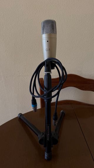 Micrófono Behringer C-1 Condenser