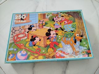 Lote Puzzles Disney 6 en total y molino ben y Holl