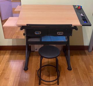 Mesa de Dibujo - Arquitectura con Taburete