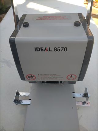 Taladradora industrial Ideal 8570, oferta única