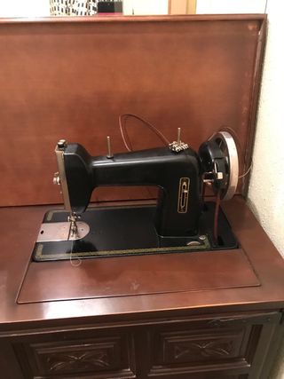 Maquina de coser 