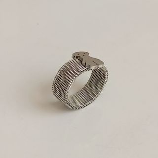 Anillo malla acero.
