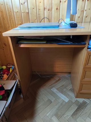 SUPER OFERTA!!! Escritorio madera 3 cajones