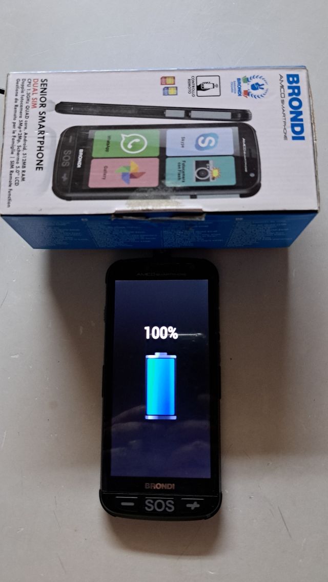Brondi AMICO Smartphone Senior Dual SIM