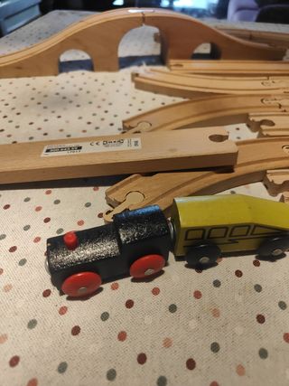 Tren de madera IKEA - Juguete