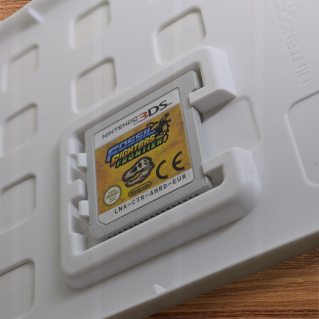 Fossil Fighters Frontier - Nintendo 3DS